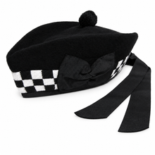 Afbeelding in Gallery-weergave laden, Scottish Black Glengarry Diced Kilt Hat