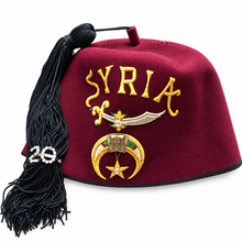 Afbeelding in Gallery-weergave laden, Red Ceremonial Fez Hat with Black Tassel