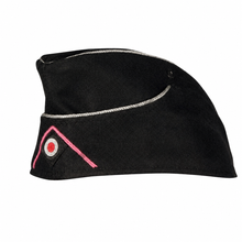Carica l'immagine nel visualizzatore di Gallery, Black Side Cap with Silver Piping and Front Patch