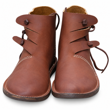 Afbeelding in Gallery-weergave laden, Early Viking Leather Shoes