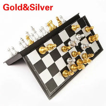 Carica l&#39;immagine nel visualizzatore di Gallery, Medieval Chess Set With Chessboard Gold Silver Chess Pieces Magnetic Board Chess Figure Sets | Regalia Lodge