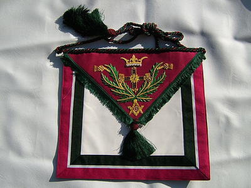 ROYAL ORDER OF SCOTLAND DEPUTY GRAND MASTER APRON | Regalia Lodge