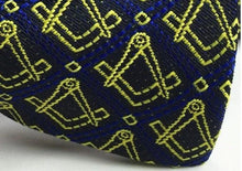 Carica l&#39;immagine nel visualizzatore di Gallery, Masonic Regalia Silk Bow Tie with Square and Compass | Regalia Lodge