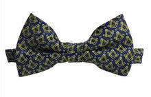 Carica l&#39;immagine nel visualizzatore di Gallery, Masonic Regalia Silk Bow Tie with Square and Compass | Regalia Lodge