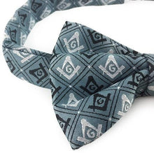 Charger l&#39;image dans la galerie, Masonic 100% Silk Woven Craft Bow Tie with Square Compass &amp; G Green | Regalia Lodge
