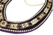 Carica l&#39;immagine nel visualizzatore di Gallery, Grand Lodge - Rhinestones White Filling Chain Collar - Gold/Silver on Purple Velvet | Regalia Lodge