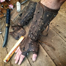 Load image into Gallery viewer, Boxing Rivet Leather Wrist Gloves -Leather Gloves for Mens - luxury leather gloves-Leather Gloves for Mens Black Leather Retro Steampunk Rivet Knight Nail Gloves Man - formal leather gloves - luxury leather gloves | Regalia Lodge